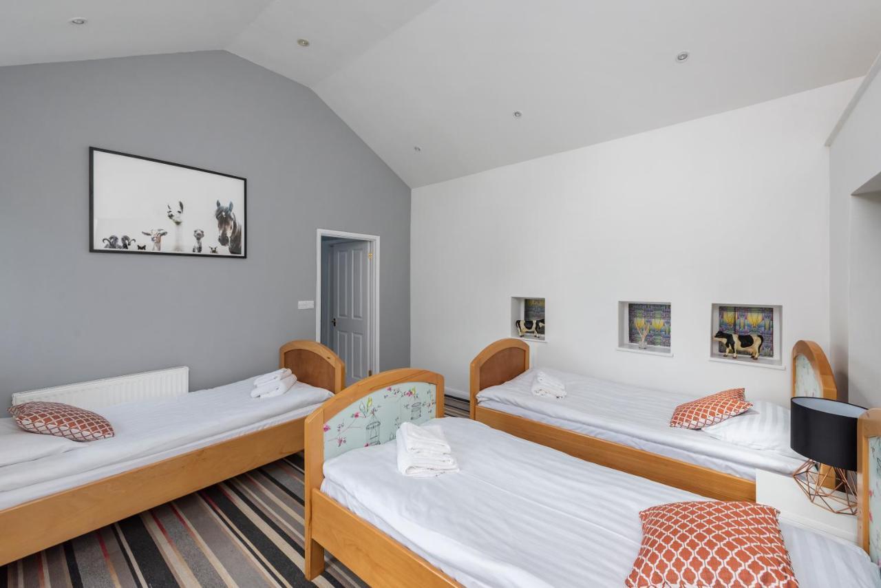 Cotswold Manor House - Country House Retreat With Hot Tub, Ideal For Large Groups 佩蒂法兰西 外观 照片